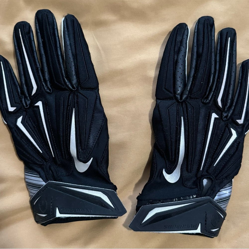 Nike black and white football gloves